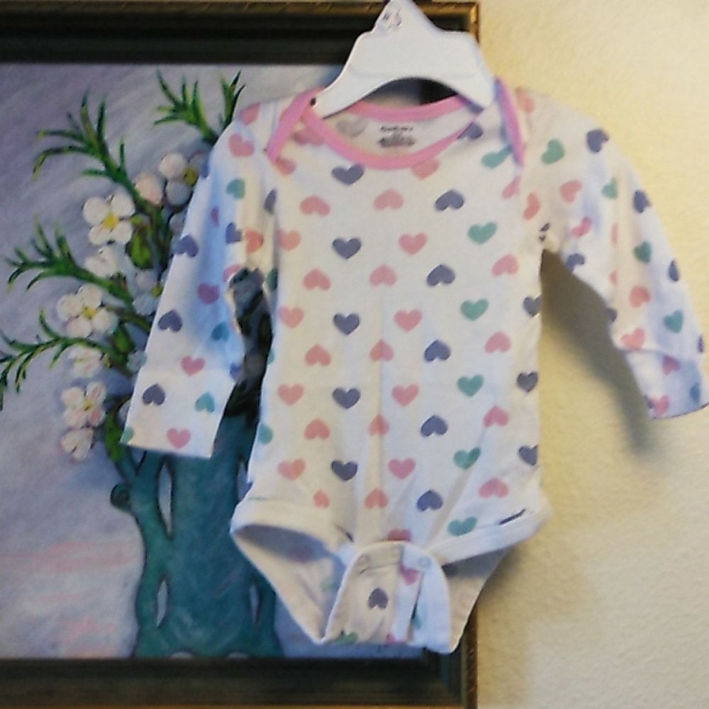 Long sleeve heart onesie
